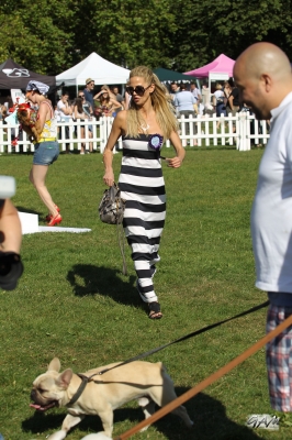 Sarah_Harding_at_PupAid2C_Primrose_Hill_London_08_09_12_285029.jpg
