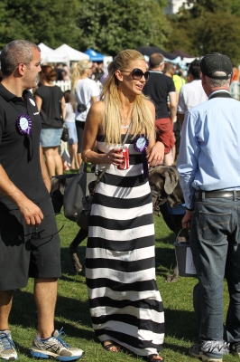 Sarah_Harding_at_PupAid2C_Primrose_Hill_London_08_09_12_287729.jpg