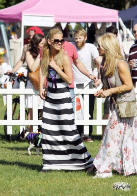 Sarah_Harding_at_PupAid2C_Primrose_Hill_London_08_09_12_289029.jpg