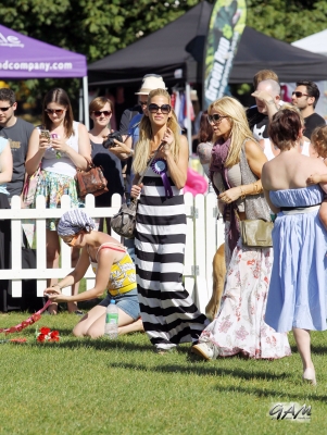 Sarah_Harding_at_PupAid2C_Primrose_Hill_London_08_09_12_289229.jpg