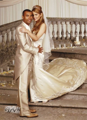 Cheryl_Cole_-_My_Story_2012_inside_pictures_282229.jpg