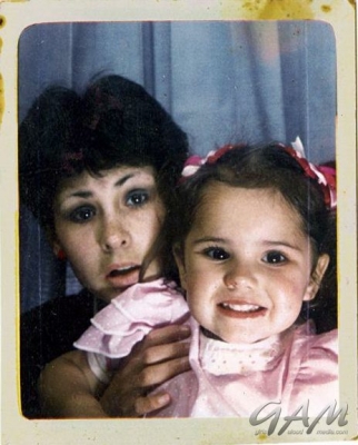 Cheryl_Cole_-_My_Story_2012_inside_pictures_28429.jpg