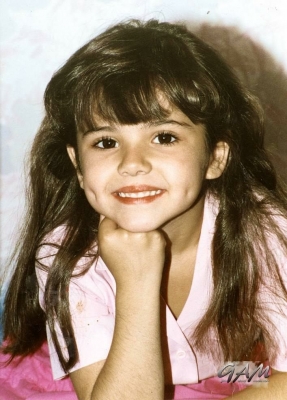 Cheryl_Cole_-_My_Story_2012_inside_pictures_28829.jpg