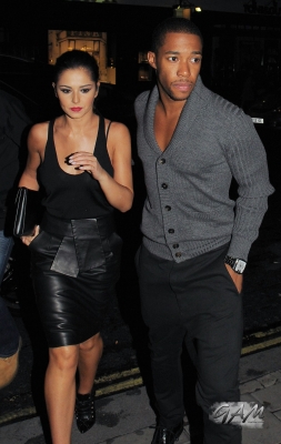 Cheryl_Cole_and_Tre_Holloway_at_Cipriani_in_London_27_09_12_283429.jpg