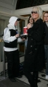 Girls_Aloud_arriving_at_Maida_Vale_Studios_in_West_London_10_11_06_285829.jpg