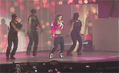 tumblr_mbch13Tv7q1roh2gxo2_250.gif