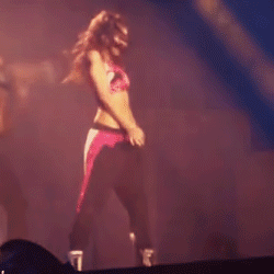 tumblr_mbcuko6sCx1qd0pjxo3_r1_250.gif