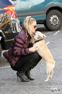 Sarah_Harding_out_in_North_London_05_10_12_282929.jpg