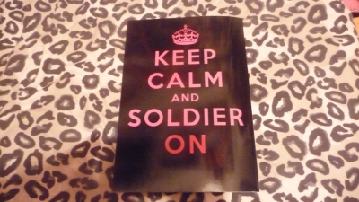 A_Million_Lights_tour_merchandise_photos_281129.jpg