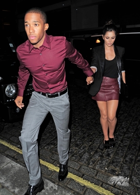 Cheryl_Cole_and_Tre_Holloway_at_Zuma_restaurant_08_10_12_282629.jpg
