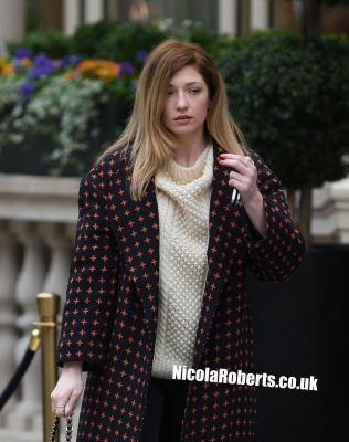 Nicola_Roberts_leaving_a_London_hotel_09_10_12_282629.jpg