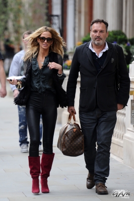Sarah_Harding_seen_leaving_Scotts_restaurant2C_London_09_10_12_281629.jpg