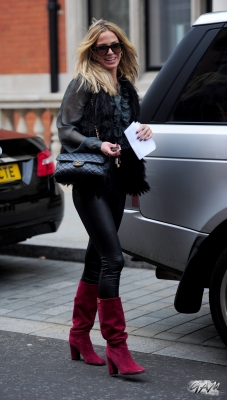 Sarah_Harding_seen_leaving_Scotts_restaurant2C_London_09_10_12_28529.jpg