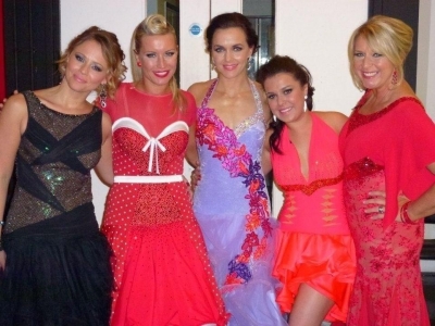 Kimberli_Uolsh_na_shou_Strictly_Come_Dancing_13_10_12_281329.jpg