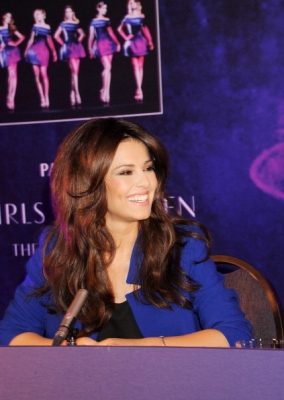 Girls_Aloud_at_TEN_press_conference_19_10_12_283129.jpg