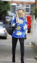 Nicola_Roberts_leaving_her_management_offices_31_10_12_281129.jpg