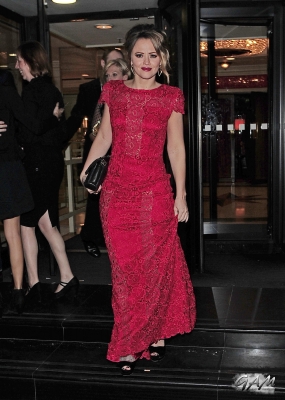 Kimberley_Walsh_leaving_Grosvenor_House_05_11_12_281229.jpg