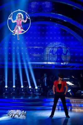 Kimberley_Walsh_on_Strictly_Come_Dancing_03_11_12_28129.jpg