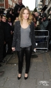 Girls_Aloud_outside_Radio_1_and_2_Studios_12_11_12_289229.jpg