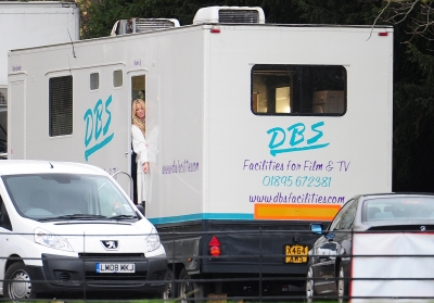Girls_Aloud_on_the_set_of_BCYLM_trailers_26_11_12_282229.jpg