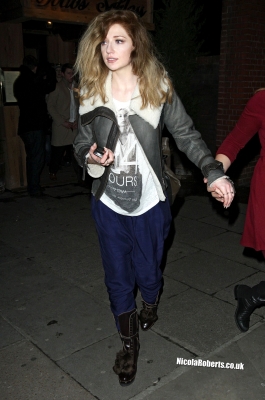 Nicola_Roberts_leaving_Bodos_Schloss2C_London_27_11_12_281929.JPG