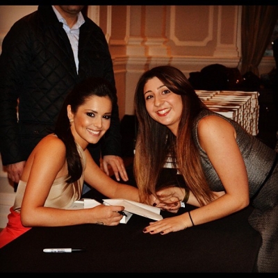 Cheryl_Cole_signs_copies_of_her_book__My_Story__in_London_01_12_12_281629.jpg