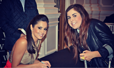 Cheryl_Cole_signs_copies_of_her_book__My_Story__in_London_01_12_12_28929.png