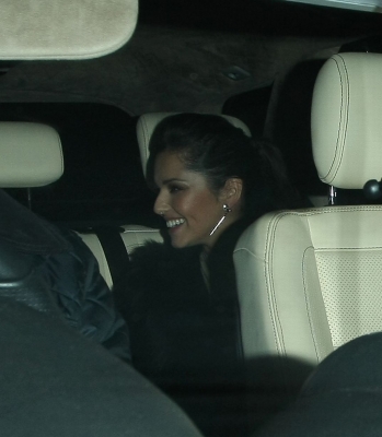 Cheryl_Cole_and_Tre_Holloway_leaving_Zuma_restaurant_01_12_12_283329.jpg