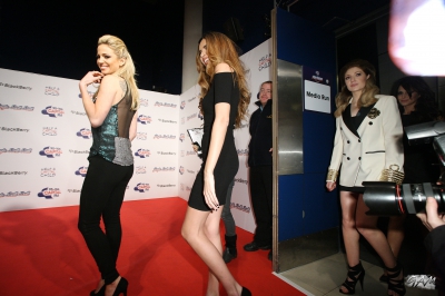 Girls_Aloud_on_Capital_FM_Jingle_Bell_Ball_09_12_12_2810329.jpg