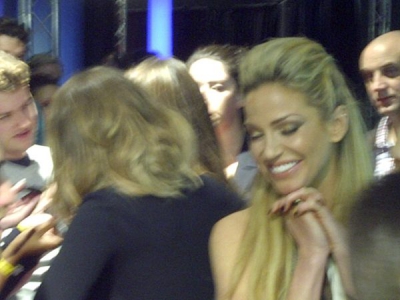 Girls_Aloud_on_Capital_FM_Jingle_Bell_Ball_09_12_12_284529.jpg