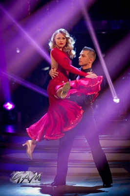 Cheryl_and_Nicola_on_SCD_15_12_12_28829.jpg