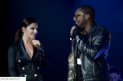 Cheryl_Cole_perform_Capital_FM_Jingle_Bell_Ball_Day_1_08_12_12_2810929.jpg