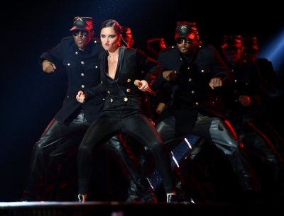 Cheryl_Cole_perform_Capital_FM_Jingle_Bell_Ball_Day_1_08_12_12_284129.JPG