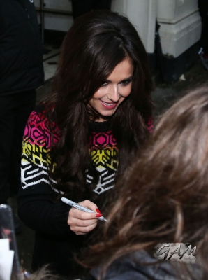 Girls_Aloud_arriving_at_BBC_Radio_1_14_12_12_2810429.jpg