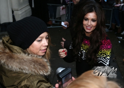 Girls_Aloud_arriving_at_BBC_Radio_1_14_12_12_2811229.jpg