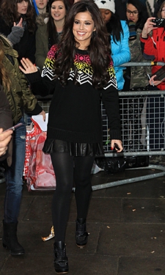 Girls_Aloud_arriving_at_BBC_Radio_1_14_12_12_281529.jpg