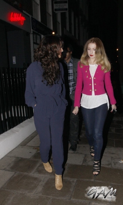 leaving_the_central_London_restaurant_13_12_12_282629.jpg