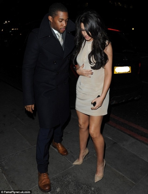 Cheryl___Tre_Holloway_step_out_for_a_romantic_dinner_last_night2C_15_12_12_28329.jpg