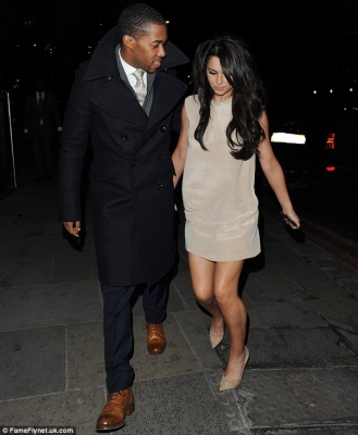 Cheryl___Tre_Holloway_step_out_for_a_romantic_dinner_last_night2C_15_12_12_28729.jpg