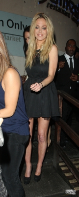 Sarah_Harding_leaving_Gilgamesh_20_12_12_282229.jpg