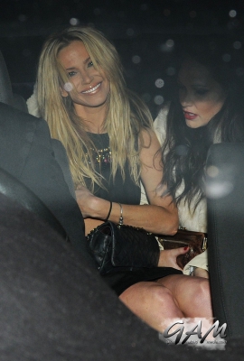 Sarah_Harding_leaving_Gilgamesh_20_12_12_28929.jpg