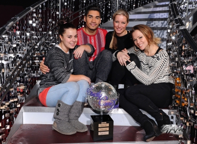 Kimberley_Walsh_-_Strictly_Come_Dancing_Final_Press_Conference_21_12_12_28729.jpg