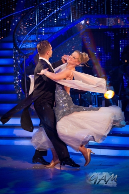 Kimberley_Walsh_on_Strictly_Come_Dancing_22_12_12_28229.jpg
