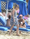 Kimberley_Walsh_on_holiday_in_the_Caribbean_080113_2811629.jpg