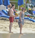 Kimberley_Walsh_on_holiday_in_the_Caribbean_080113_2811729.jpg