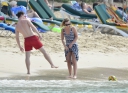 Kimberley_Walsh_on_holiday_in_the_Caribbean_080113_2812229.jpg