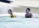 Kimberley_Walsh_on_holiday_in_the_Caribbean_080113_2813229.jpg