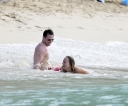 Kimberley_Walsh_on_holiday_in_the_Caribbean_080113_2813829.jpg