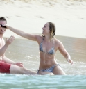 Kimberley_Walsh_on_holiday_in_the_Caribbean_080113_2814129.jpg