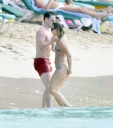 Kimberley_Walsh_on_holiday_in_the_Caribbean_080113_2815029.jpg